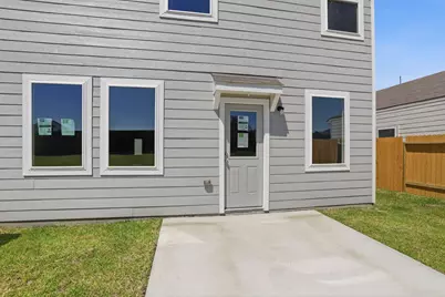 8202 Blooming Meadow Lane, Houston, TX 77016 - Photo 5