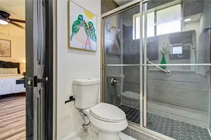 17114 Barcelona Dr, Friendswood, TX 77546 - Photo 19