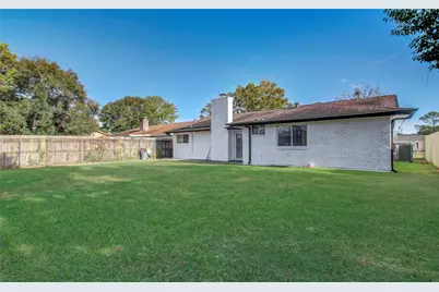 17114 Barcelona Drive, Friendswood, TX 77546 - Photo 29