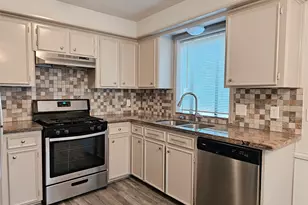 80 Fallenstone Dr, The Woodlands, TX 77381 - Photo 7