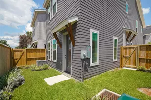 862 Paul Quinn St, Houston, TX 77091 - Photo 33