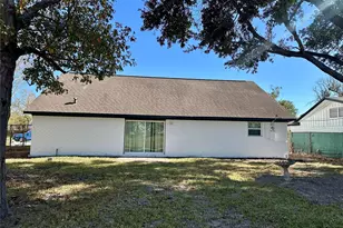 9410 Pipestone St, Houston, TX 77074 - Photo 3