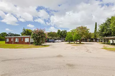 1101 Demolay Street, La Marque, TX 77568 - Photo 3
