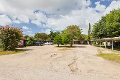 1101 Demolay Street, La Marque, TX 77568 - Photo 1