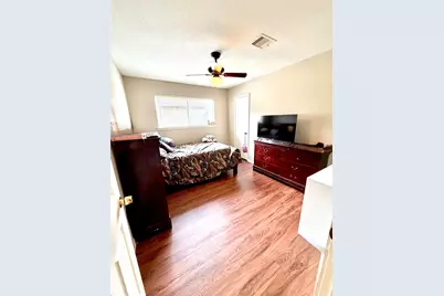 4808 Fairhaven Street, Pasadena, TX 77505 - Photo 9