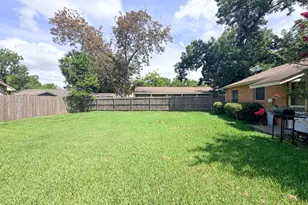 408 S Brewer St, Navasota, TX 77868 - Photo 11