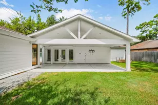8851 Larston St, Houston, TX 77055 - Photo 49