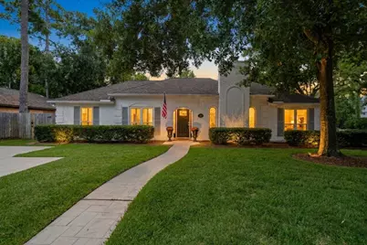 8851 Larston Street, Houston, TX 77055 - Photo 1