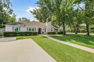 8851 Larston St, Houston, TX 77055 - Photo 3