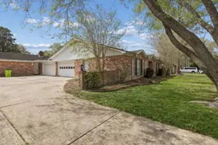 3215 Palm Desert Ln, Missouri City, TX 77459 - Photo 3