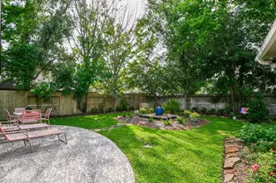 1211 Magnolia Woods Ct, Sugar Land, TX 77479 - Photo 27