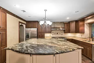 2634 Woodwick Dr, Sugar Land, TX 77479 - Photo 15