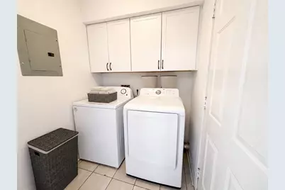 11002 Hammerly Boulevard #43, Houston, TX 77043 - Photo 17
