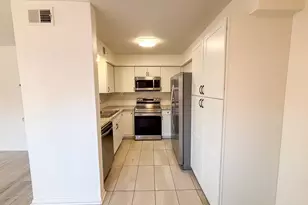 11002 Hammerly Blvd, Houston, TX 77043 - Photo 25