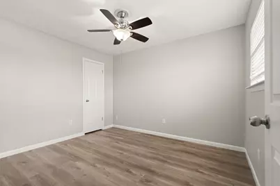 907 Northbend Drive, Baytown, TX 77521 - Photo 17