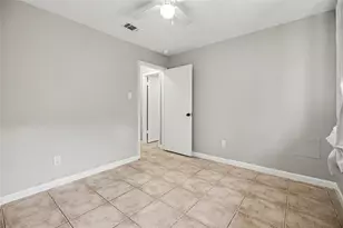 16726 Frigate Dr, Friendswood, TX 77546 - Photo 17