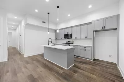 955 Elkhart Street #B, Houston, TX 77091 - Photo 5