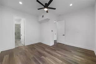 955 Elkhart St, Houston, TX 77091 - Photo 11