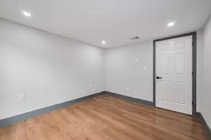 6058 Lyndhurst Dr, Houston, TX 77033 - Photo 29