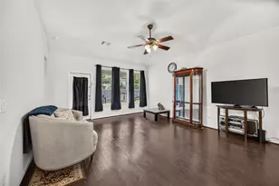 16648 Conner Creek Ln, Houston, TX 77044 - Photo 5