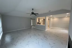 2218 S Ferrisburg Ct, Sugar Land, TX 77478 - Photo 3
