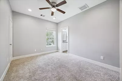 3605 Billingsley Street #B, Houston, TX 77009 - Photo 13