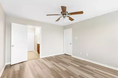 5622 Rainbow Road, Baytown, TX 77523 - Photo 15