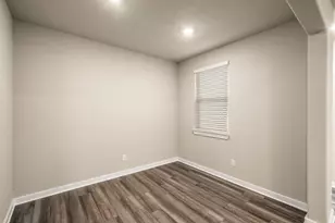 8209 Rising Stream Dr, Houston, TX 77063 - Photo 7