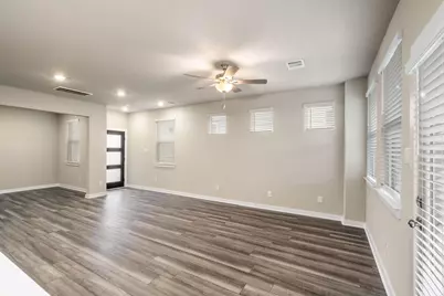 8209 Rising Stream Drive, Houston, TX 77063 - Photo 11