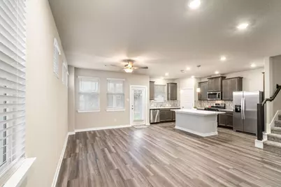 8209 Rising Stream Drive, Houston, TX 77063 - Photo 9