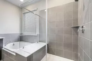 8209 Rising Stream Dr, Houston, TX 77063 - Photo 25