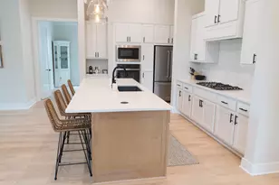 26951 Longwood Ledge Dr, The Woodlands, TX 77389 - Photo 11