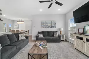 991 Seadrift Dr, Port Bolivar, TX 77650 - Photo 13