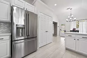 26901 Palace Pines Dr, Kingwood, TX 77339 - Photo 7