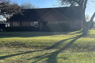 1202 Westgate Dr, Wharton, TX 77488 - Photo 1