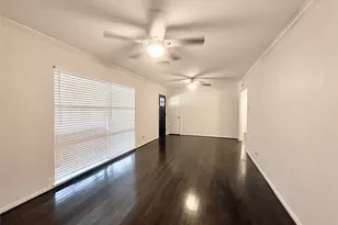 233 Caladium St, Lake Jackson, TX 77566 - Photo 7