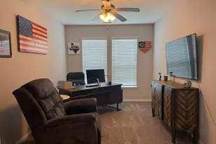 311 Shiraz Dr, Alvin, TX 77511 - Photo 25