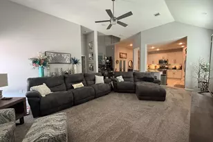 311 Shiraz Dr, Alvin, TX 77511 - Photo 7