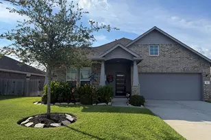 311 Shiraz Dr, Alvin, TX 77511 - Photo 1