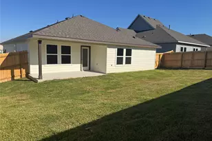 1717 Robinson Dr, Brenham, TX 77833 - Photo 3