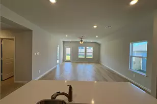 1717 Robinson Dr, Brenham, TX 77833 - Photo 5