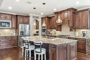 2187 Graystone Hills Dr, Conroe, TX 77304 - Photo 9