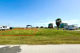 1036 Mabry St, Gilchrist, TX 77617 - Photo 1