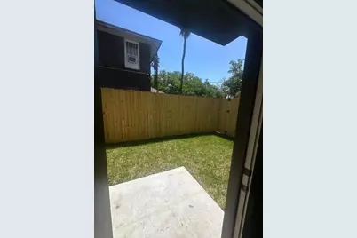 2735 Nora Street, Beaumont, TX 77705 - Photo 9