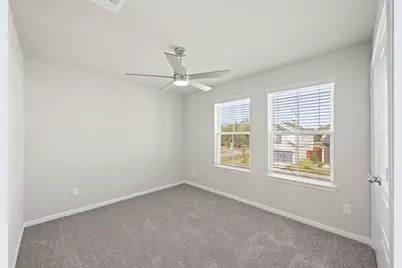 835 Red Oakland Drive, Houston, TX 77090 - Photo 11