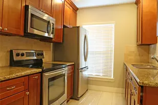 1914 Branard St, Houston, TX 77098 - Photo 5