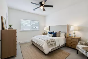 1230 Mcneil St, Houston, TX 77009 - Photo 9