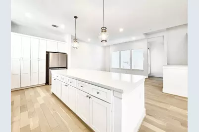 7711 Westside Villas Lane, Houston, TX 77055 - Photo 17
