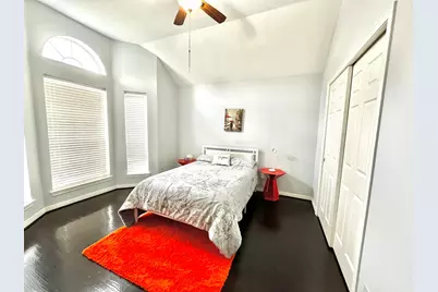 10807 Summer Meadows Court, Houston, TX 77064 - Photo 11