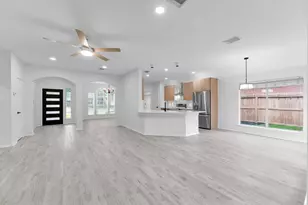 87 S Wynnoak Cir, The Woodlands, TX 77382 - Photo 5